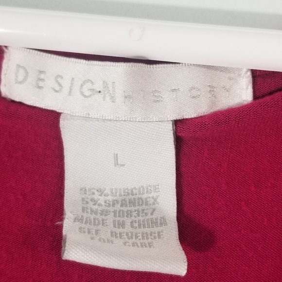 Design History Sleeveless Floral Top. Size Large. 95% Viscose 5% Spandex. EUC. - Picture 4 of 5